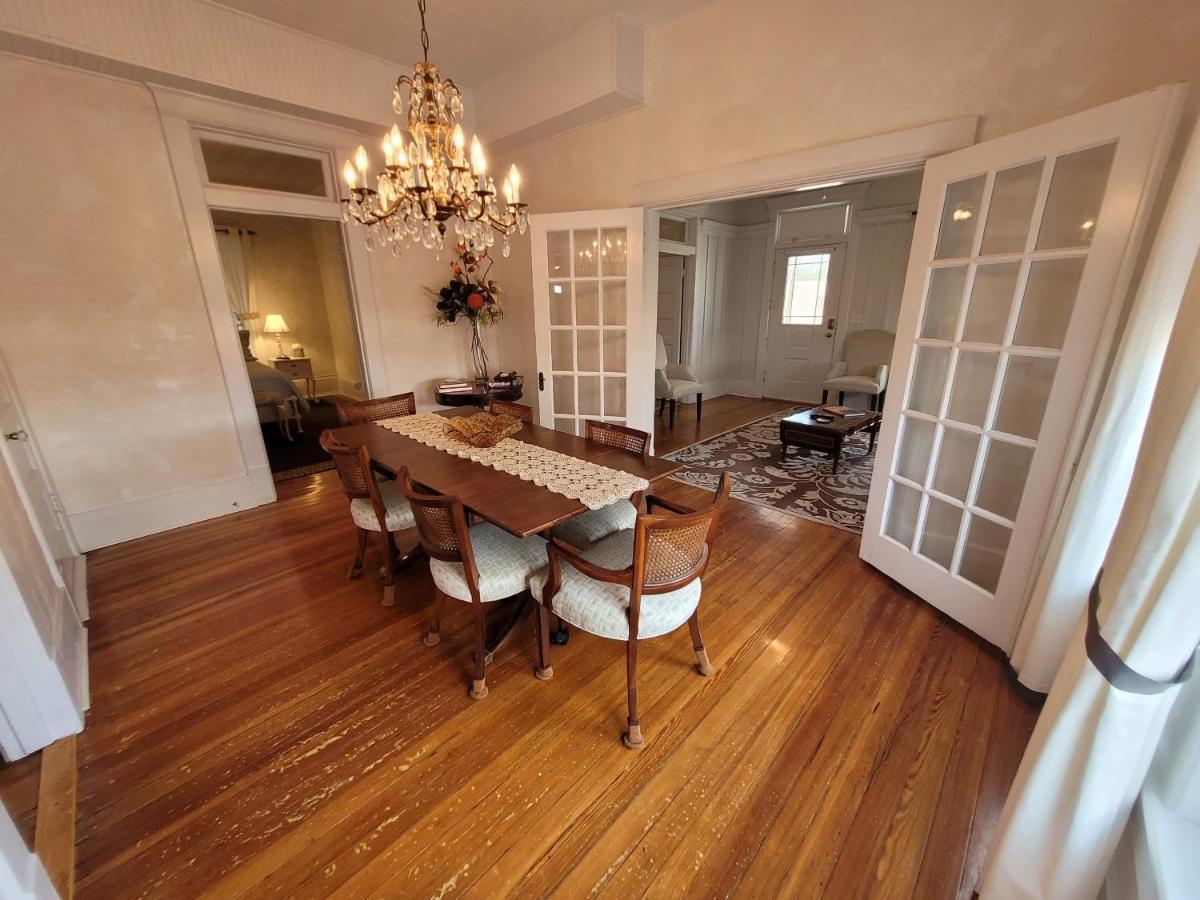 הוילה אלפיין Holland House - Historic And Sophisticated מראה חיצוני תמונה